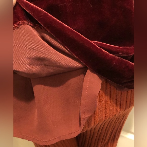 J. CREW Velvet Faux Wrap V-Neck Peplum Hem Long Sleeve Wine Blouse Sz 10 NWT - Picture 8 of 15